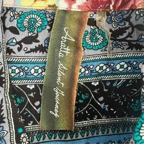 SALE! Aratta Silent Journey Floral Embroidered Sheer Back W/Velvet Tunic Top M - Picture 7 of 15